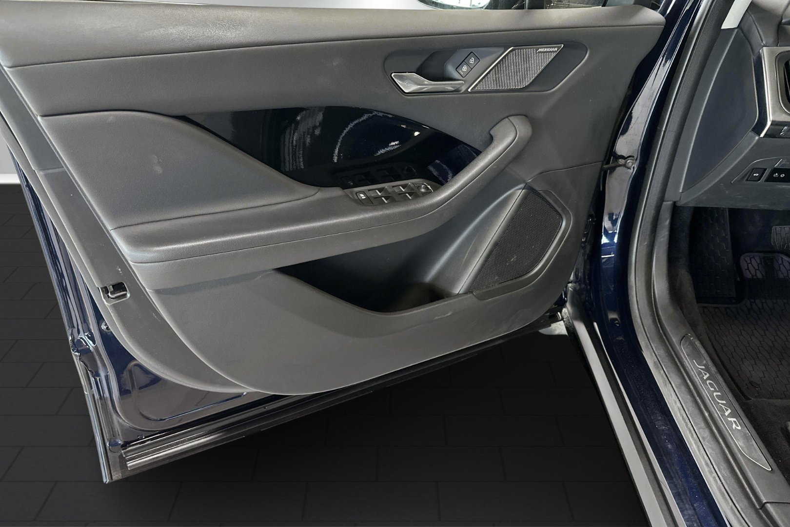 image_Jaguar