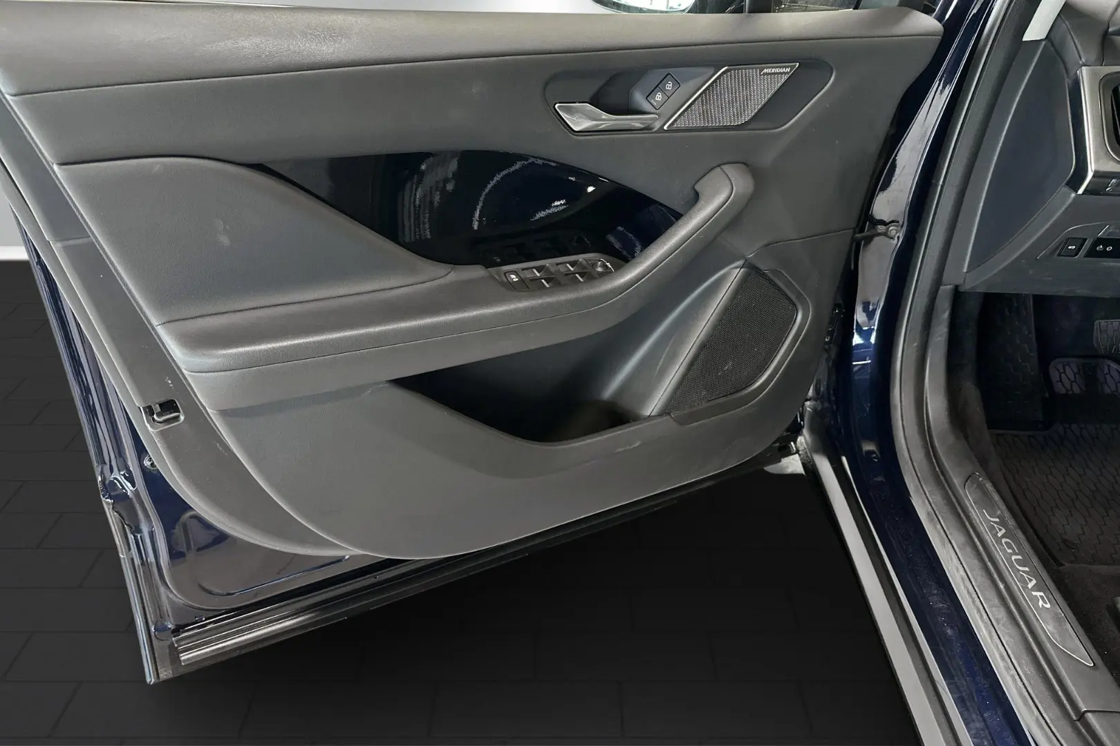 image_Jaguar