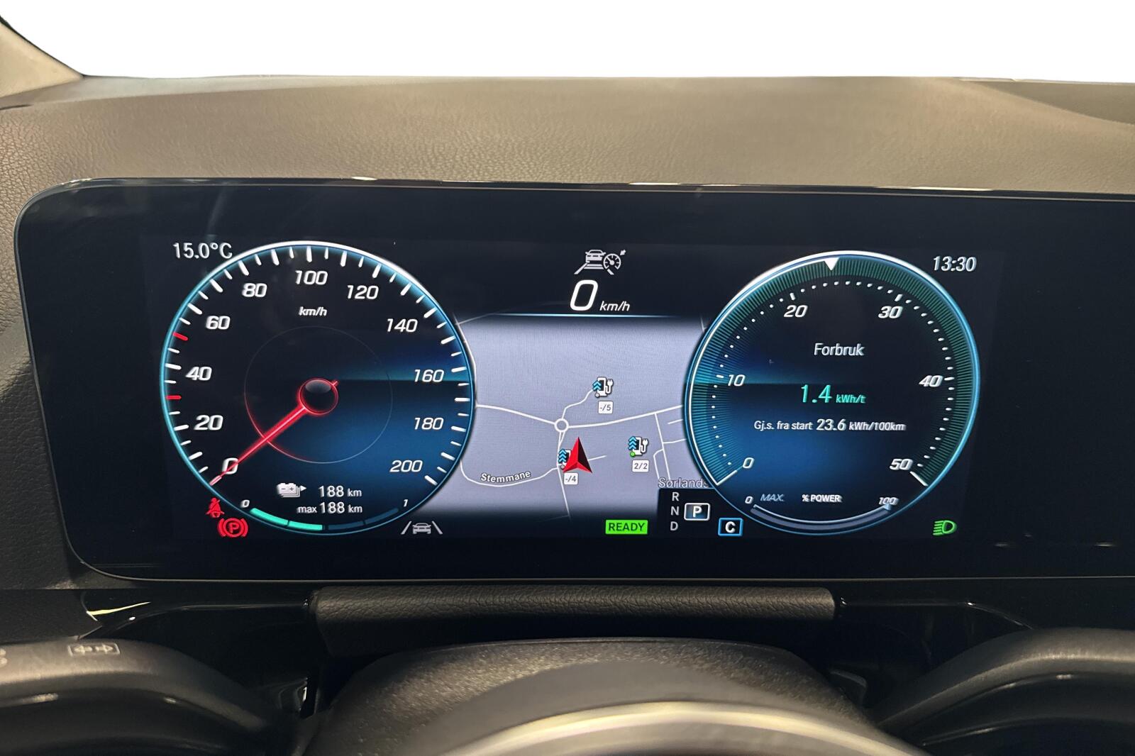 image_Mercedes-Benz