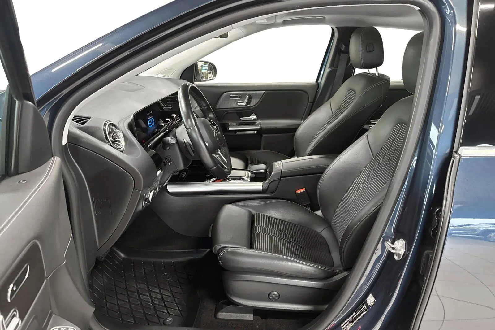 image_Mercedes-Benz