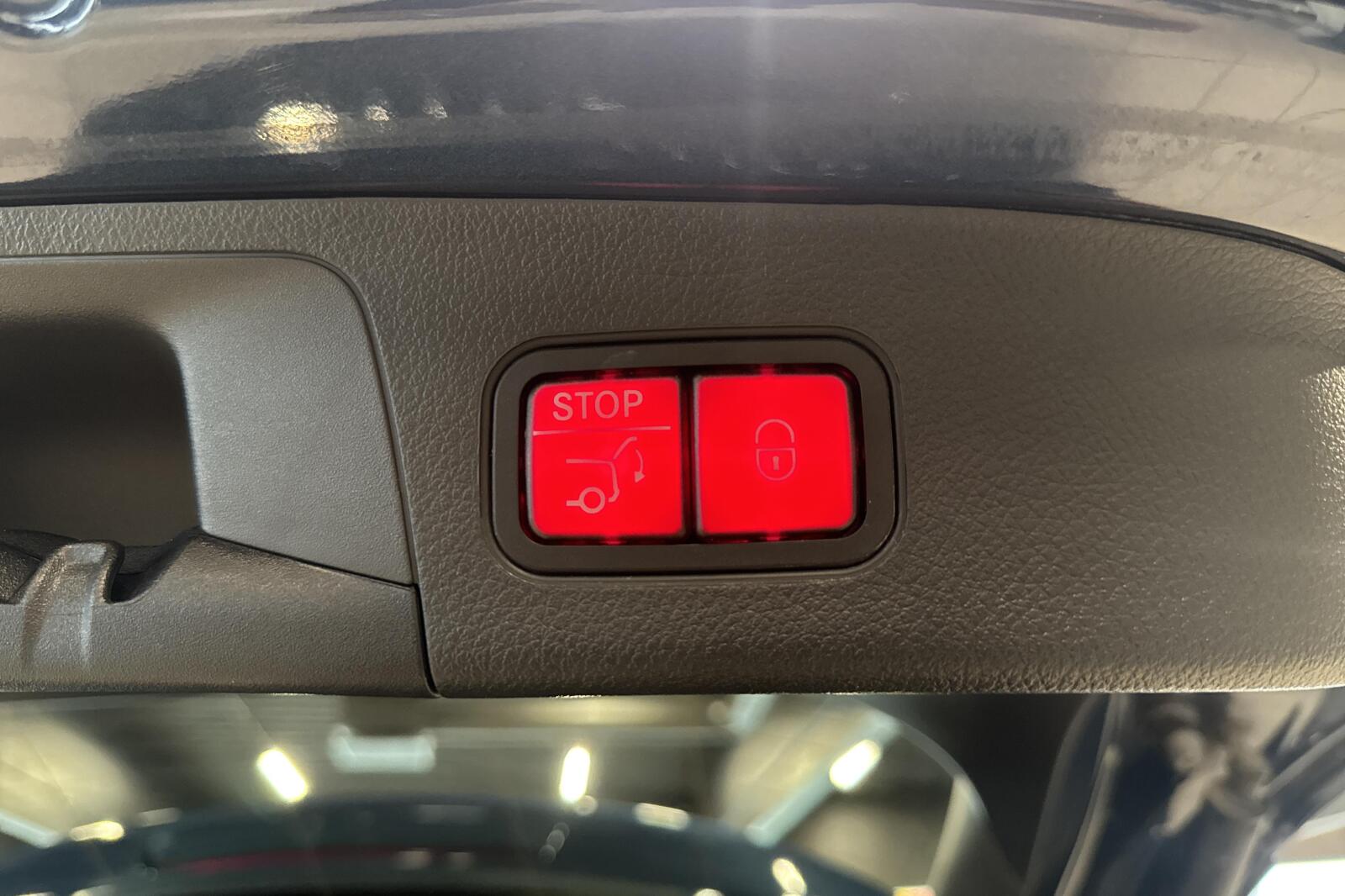 image_Mercedes-Benz