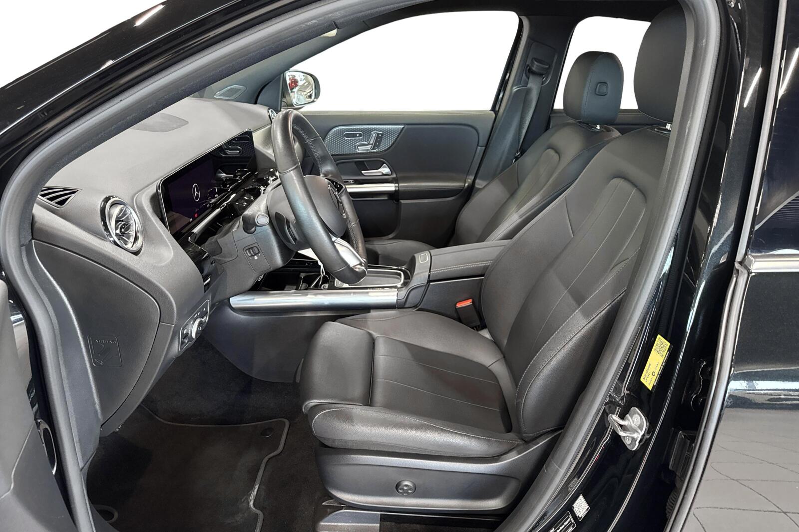 image_Mercedes-Benz