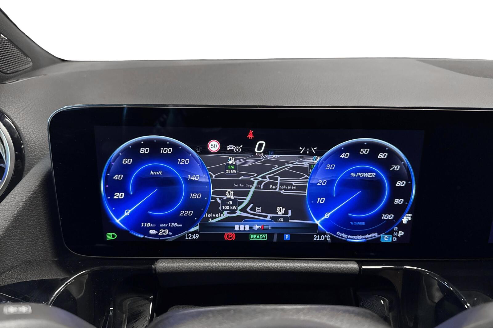 image_Mercedes-Benz