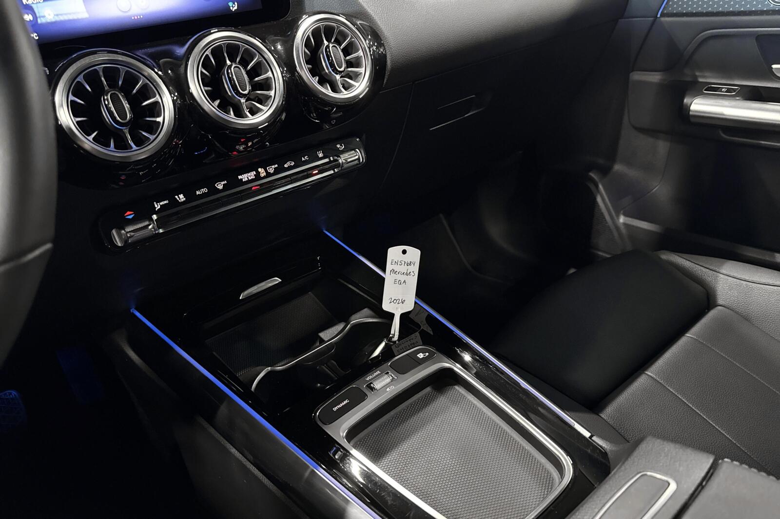 image_Mercedes-Benz