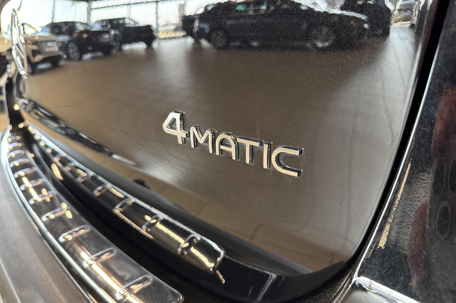 image_Mercedes-Benz