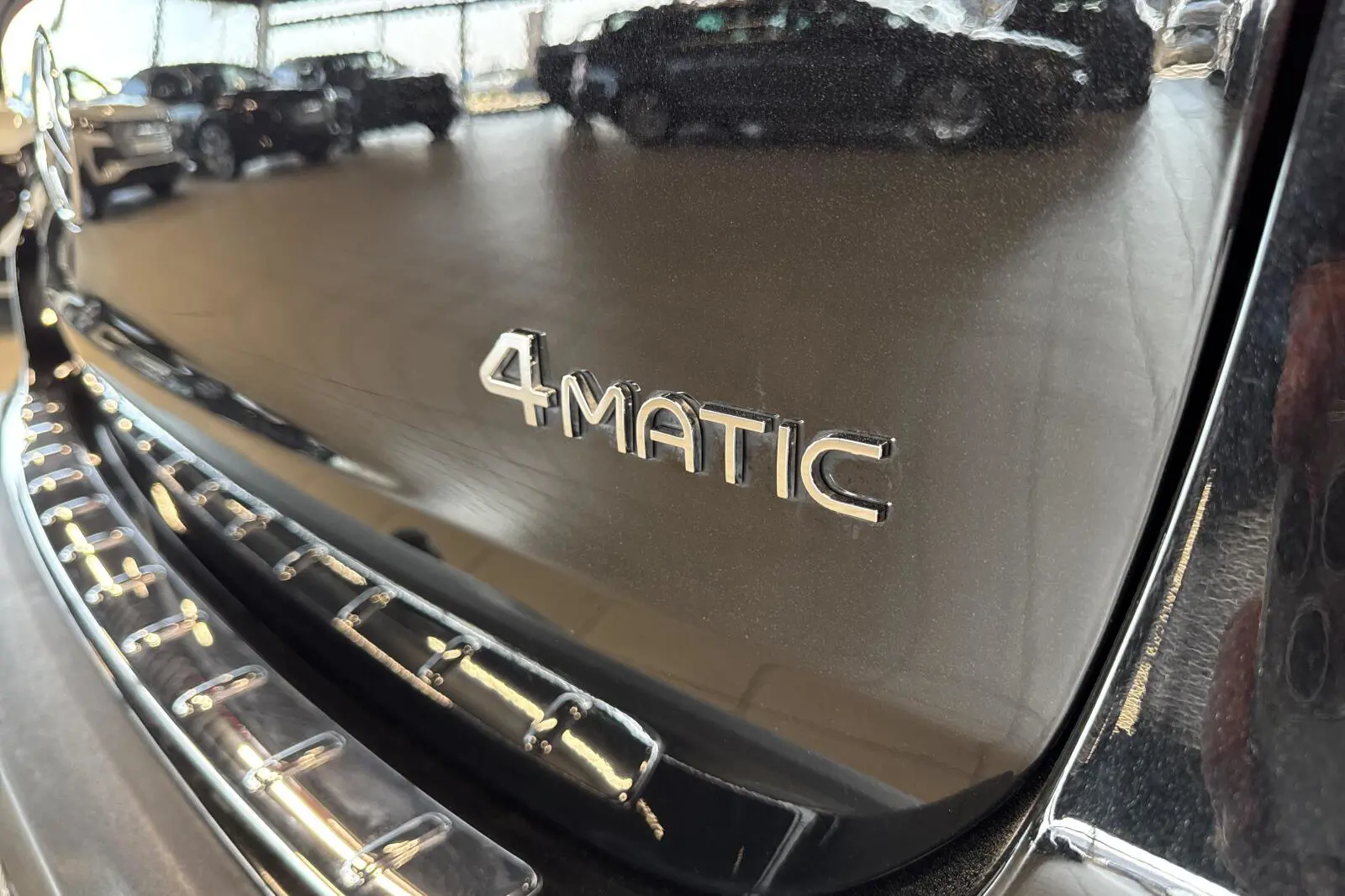 image_Mercedes-Benz