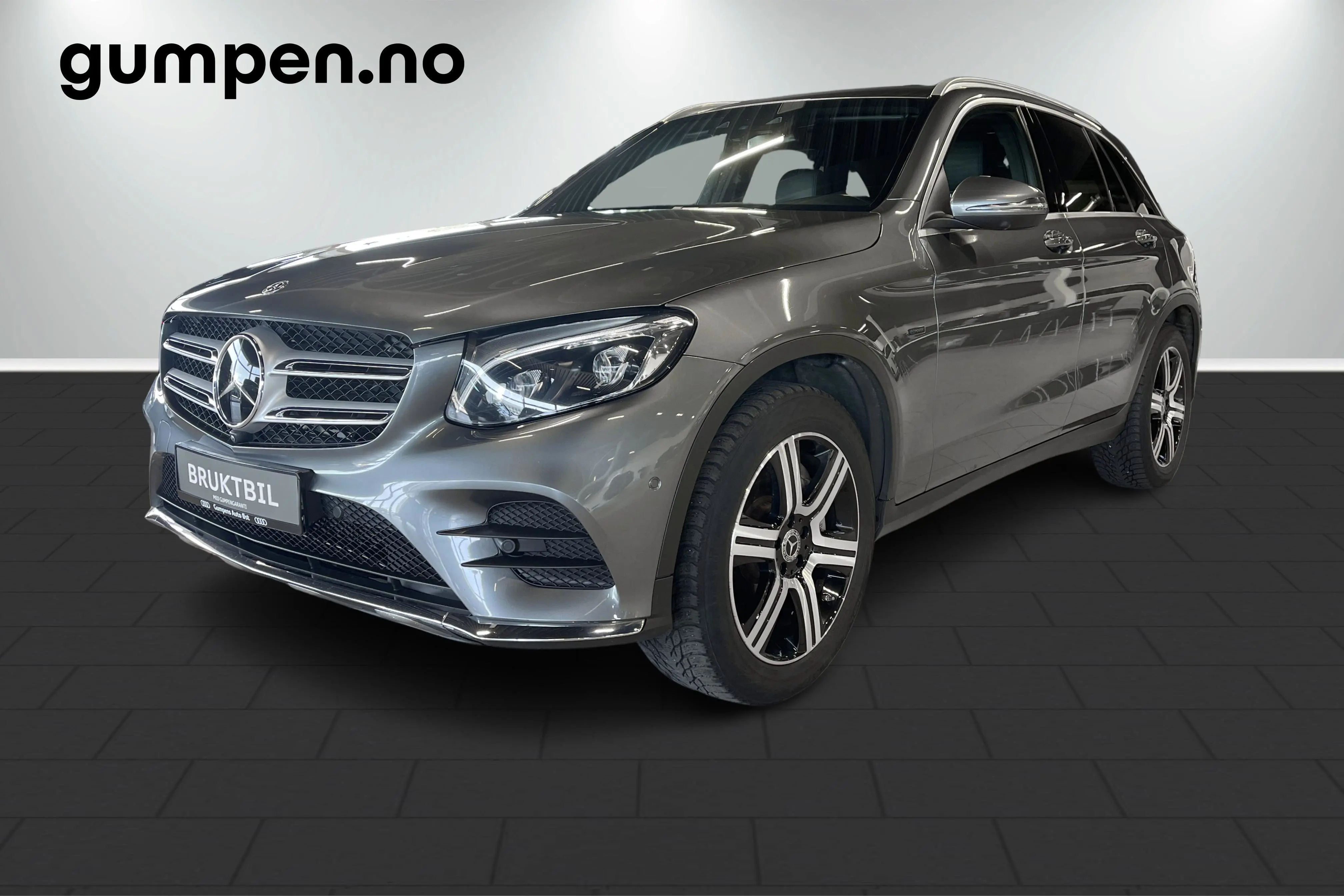 image_Mercedes-Benz