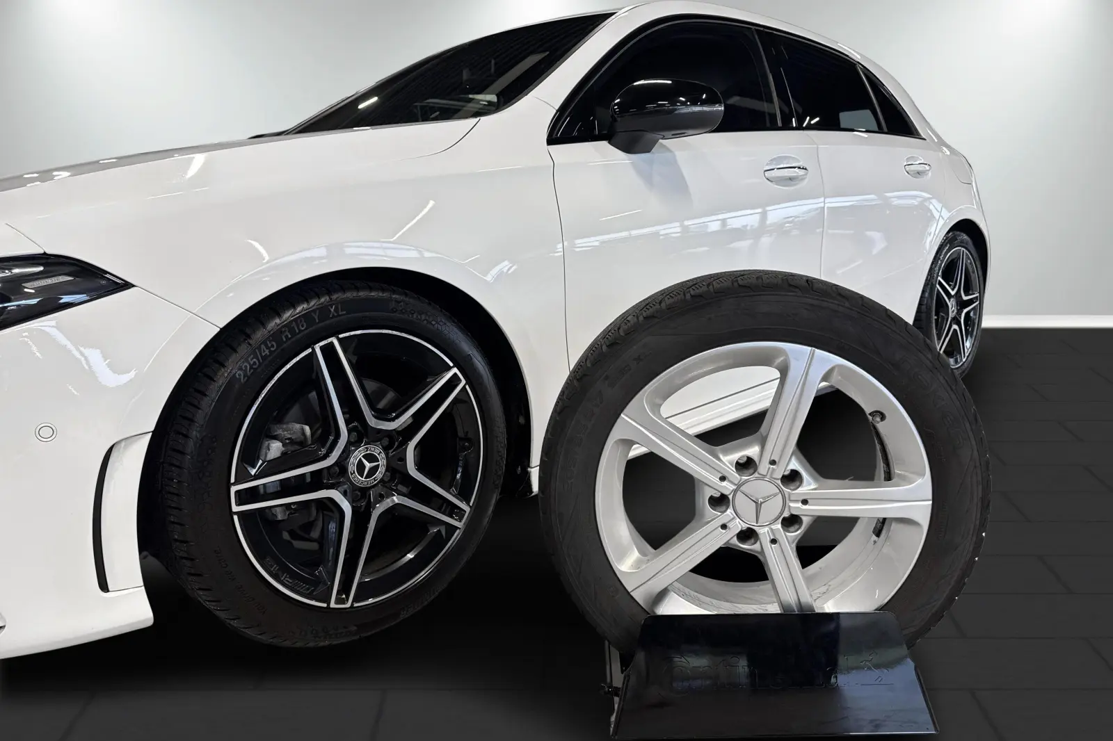 image_Mercedes-Benz