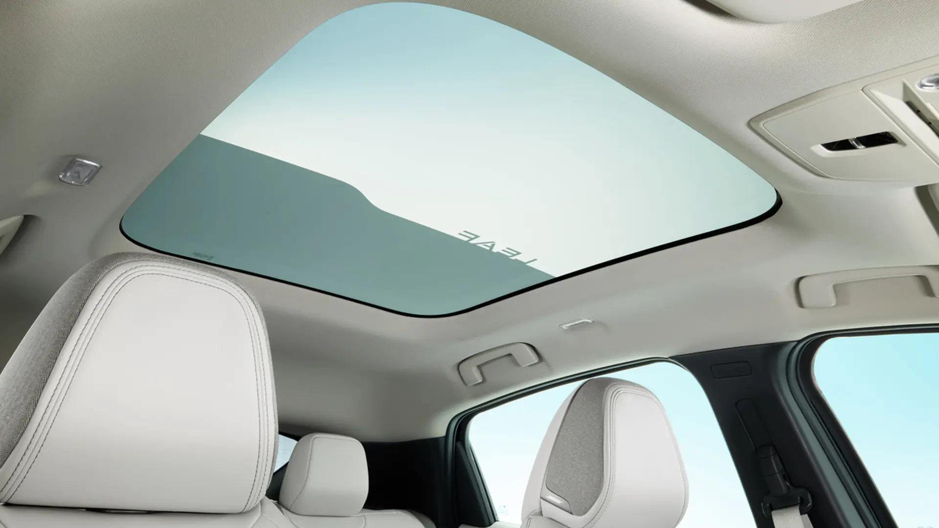 All New Nissan LEAF Studio Pictures 21 (1)