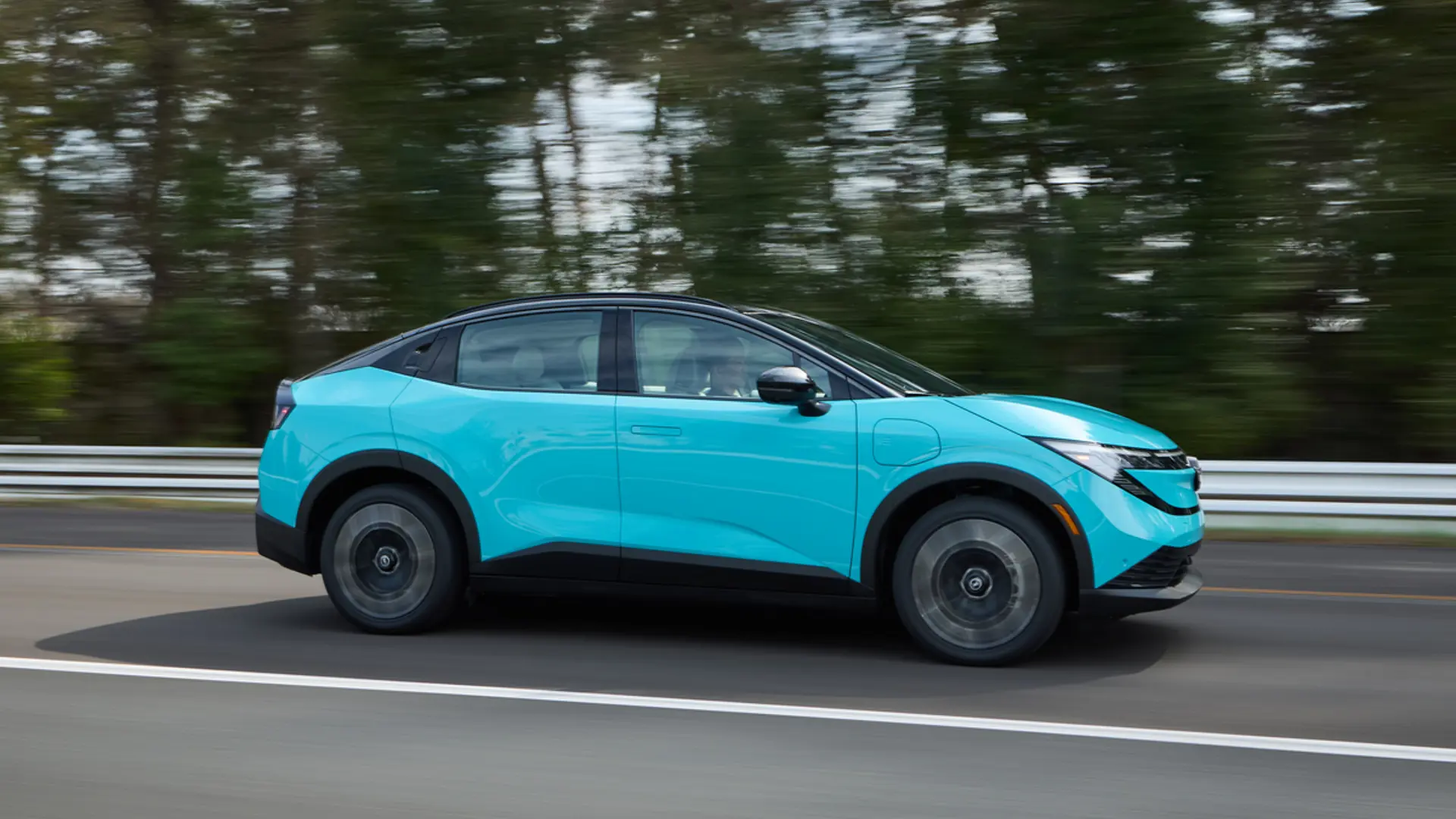 All New Nissan Leaf Dynamic Pictures 08